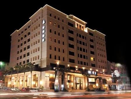 Justwin Grand Hotel