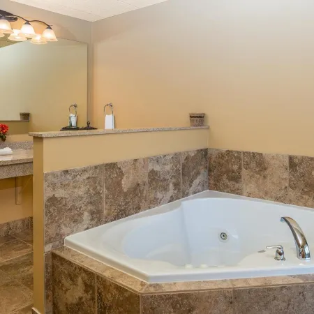 Sunset Inn & Suites