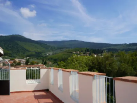 Fantastic Garden Hotels near Florence "Amerigo Vespucci" Airport