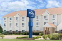 Starkville Inn & Suites