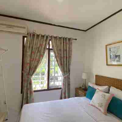 Villa Yosky Bogor Rooms