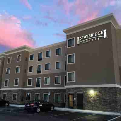 Staybridge Suites Holland Hotel Exterior