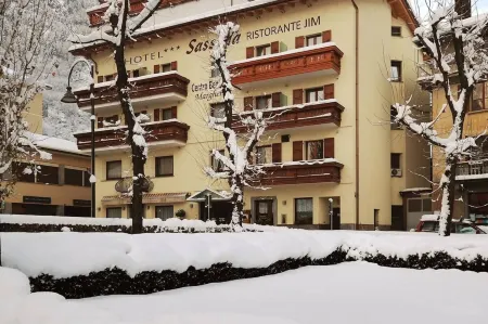 Hotel Sassella
