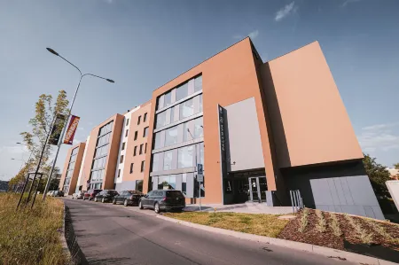 Avenue Pallova 28 Отели рядом с достопримечательностью «House No. 83 in Prazska Street»