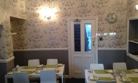 Esplanade Lodge - Housity