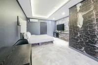 Muju Muju Self Check-in Motel