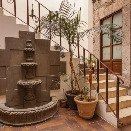 Hotel Cantera Rosa