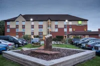Holiday Inn Manchester - West Hotel dekat St Peter's Square