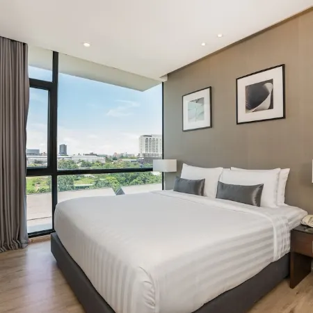 Altera Hotel and Residence