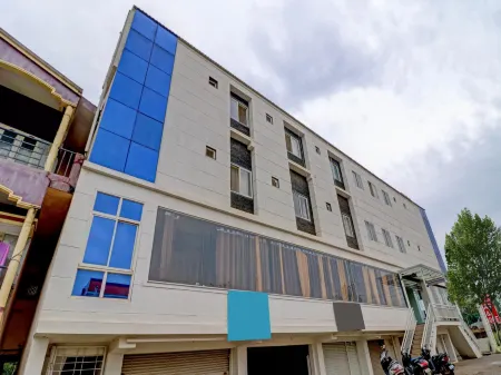 Treebo Benaka Residency