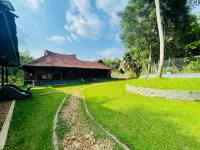 7th Heaven Serviced Villas Hotels in Kuttampuzha