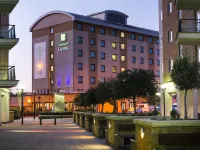 Holiday Inn Express LONDON - WANDSWORTH by IHG Hotels near Wandsworth