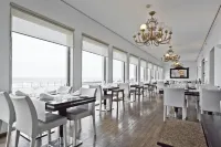 Golden Tulip Porto Gaia Hotel Hotels in Foz do Douro