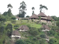 Enganzi Game Lodge Hotels near Katerera Town Council
