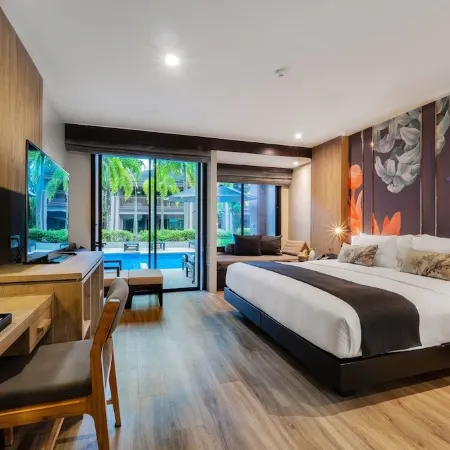 La Flora Khao Lak Отели рядом с достопримечательностью «Коралловый мыс»