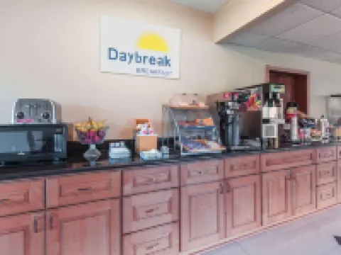 Days Inn by Wyndham LaPlace- New Orleans Hotels in Laplace