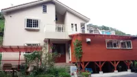 Kurumian Hotels in 