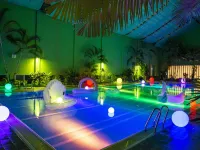 Kanucha Bay Hotel & Villas - piscina