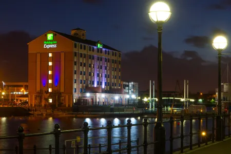 Holiday Inn Express Manchester - Salford Quays
