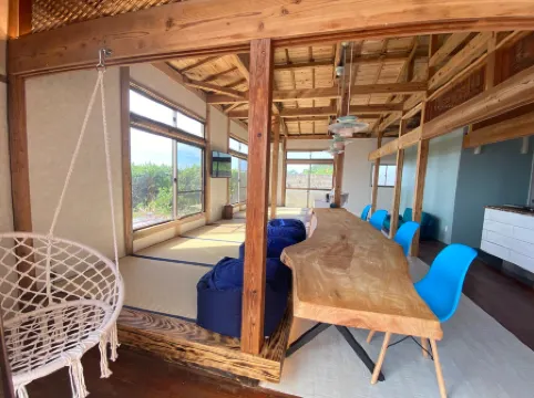 Amami Oshima, a Mansion with a Coral Island and a