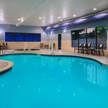 Holiday Inn Express & Suites WHEELING by IHG