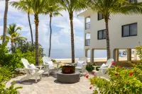 La Siesta Resort & Villas