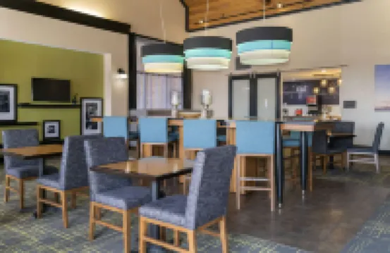 Comfort Inn & Suites Toledo North