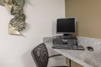 Super 8 by Wyndham Osceola IA Hotels in Osceola