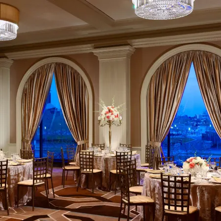 The Royal Sonesta Harbor Court Baltimore Отели рядом с достопримечательностью «Конференц-центр Балтимора»