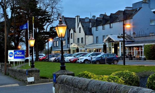 Best Western Kings Manor Hotel
