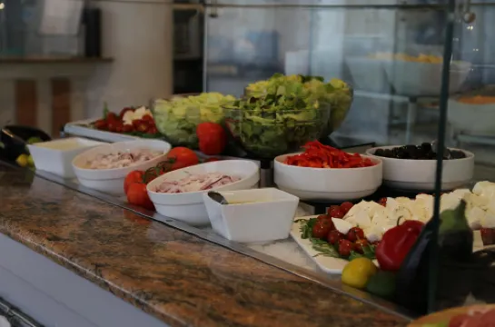 تيوليب إن بادوفا تناول الطعام Photos