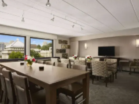 Wyndham Garden Midland Hotels in Midland