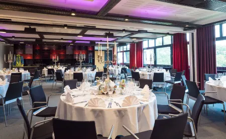 Hotel am Triller - Hotel & Serviced Apartments Отели рядом с достопримечательностью «Университет Саара»