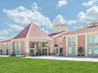 Super 8 by Wyndham Oklahoma City Hotels near Red Earth Festival