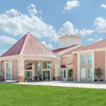 Super 8 by Wyndham Oklahoma City Отели рядом с достопримечательностью «Торговый центр "Кроссроудз"»