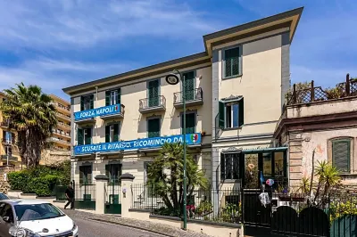 La Casa Del Sole A Mergellina Các khách sạn gần Ospedale Monaldi