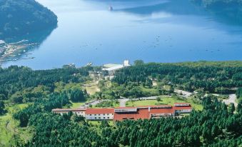 Hakone Lake Hotel