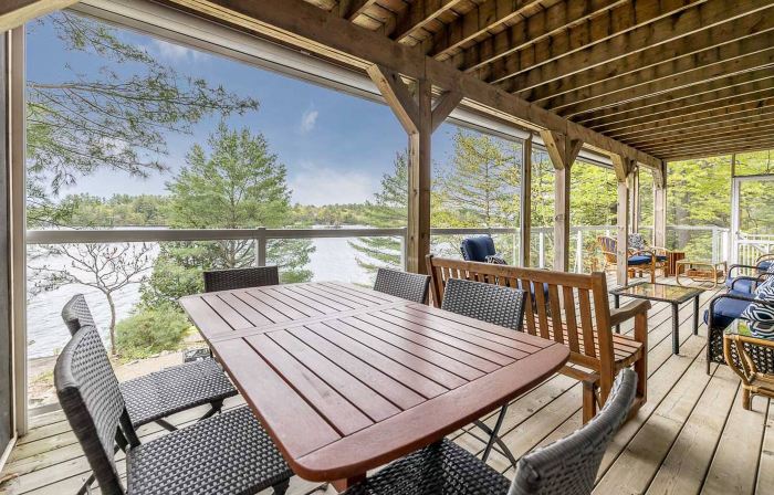 Muskoka Lakeshore Cottage Bliss