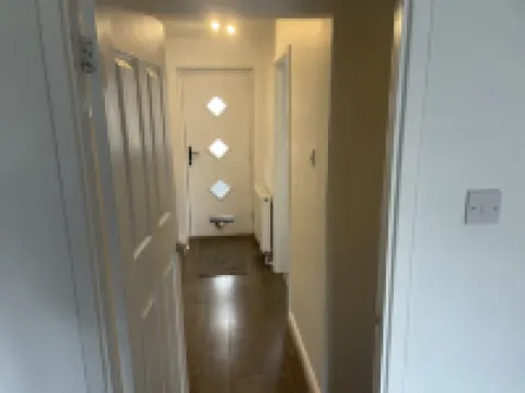 River House  2Br  1 Bathroom & Downstairs Toilet  Parking  St Neots Town Centre