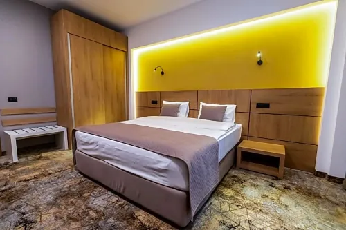 Grand View Hotel & Suites Copou
