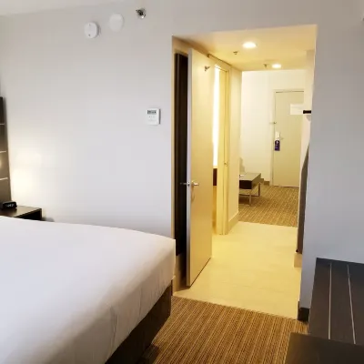 Holiday Inn Express & Suites MIAMI - HIALEAH by IHG Hotels near Santa's Enchanted Forest