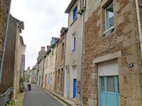 Le Vieux Port Hotels in Cancale