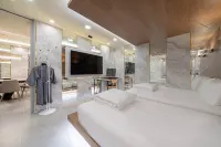 YTT Hotel