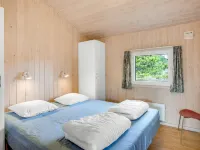 "Tineke" - 800m from the Sea
