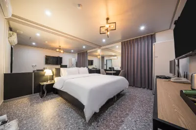 Changwon Myeongseodong IL Hotel Hotels in Changwon