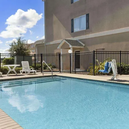 Country Inn & Suites by Radisson, Saraland, Al