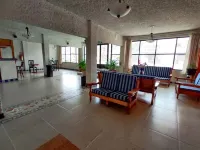 Hotel Aristos Aeropuerto Ciudad de Puebla فنادق في Huejotzingo