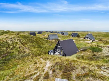 "Pauli" - 350m from the Sea Отели рядом с достопримечательностью «Blokhus Strand»