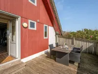 "Iines" - 200m from the Sea - 3-Star