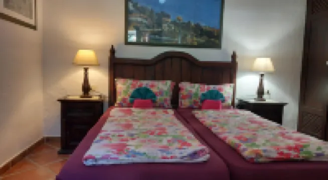 Mediterranean Holiday Home with Small Patio-Terrace Hotels in Icod de los Vinos